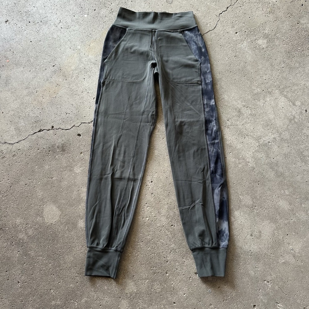 Lululemon Align Jogger Track Stripe Gray Camo Size 2 Active Workout Women's